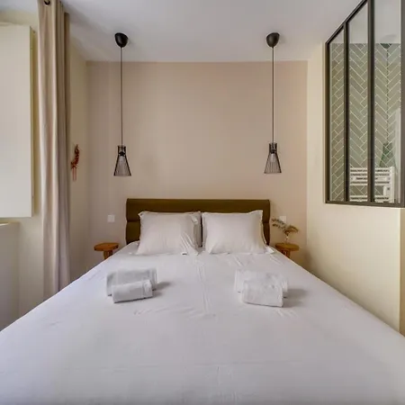 Apartment En Plein Coeur De Bordeaux