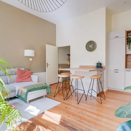 Apartment En Plein Coeur De *