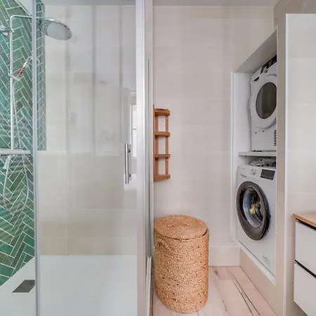 Apartment En Plein Coeur De Bordeaux
